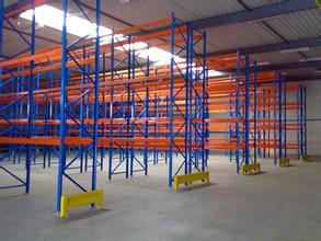 克拉玛依仓储货架在选购仓储货架时应该如何考虑工程要素有哪些？